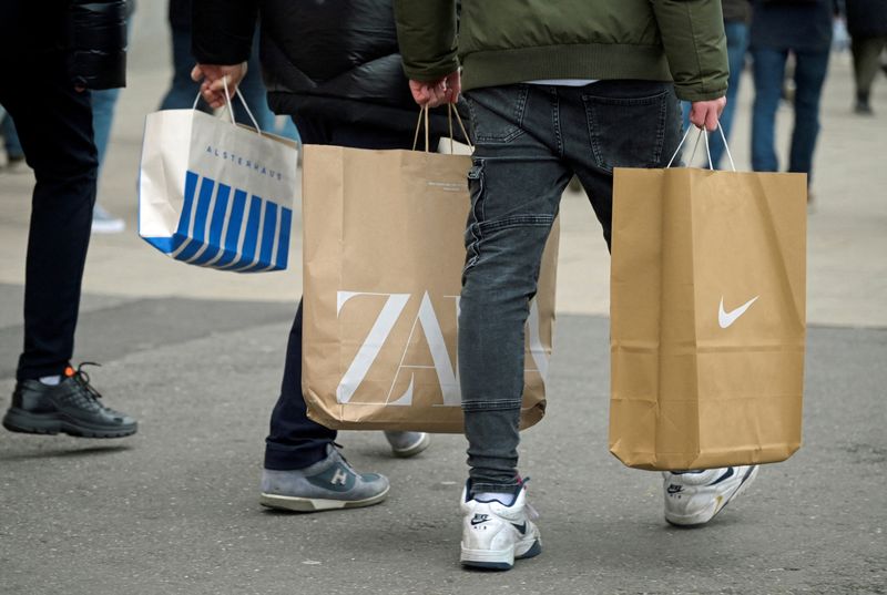 Euro zone retail sales much stronger than expected, data shows