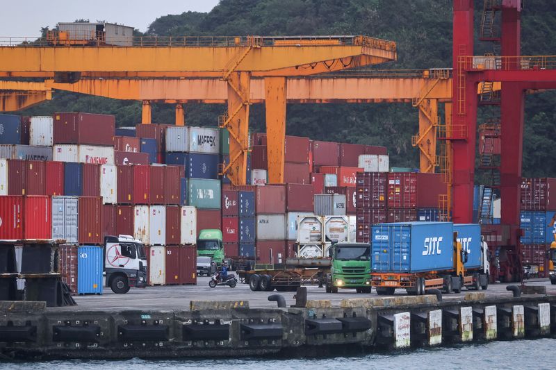 Taiwan Oct exports miss expectations as China weighs