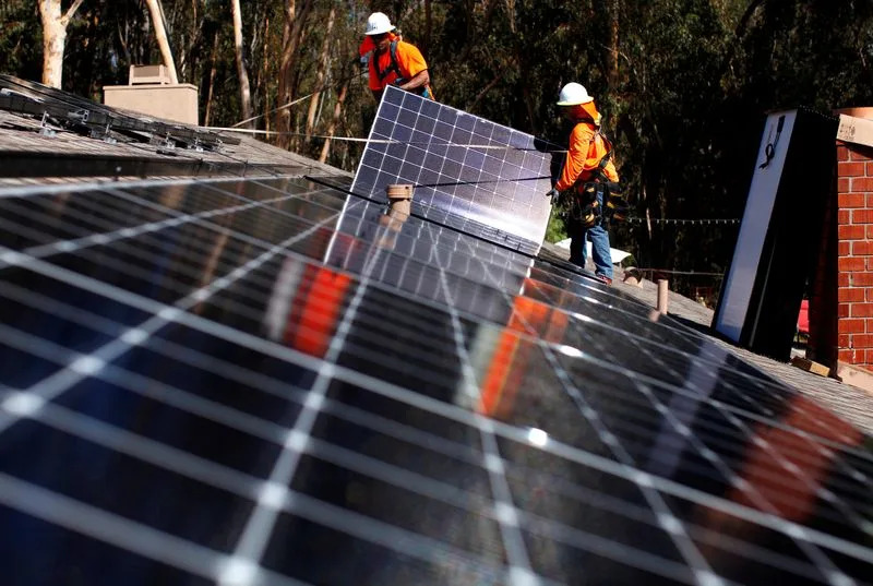 US clean energy jobs growth rate double that of overall jobs, report says