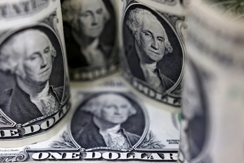 Dollar struggles to find footing on rising bets of outsized Fed cut