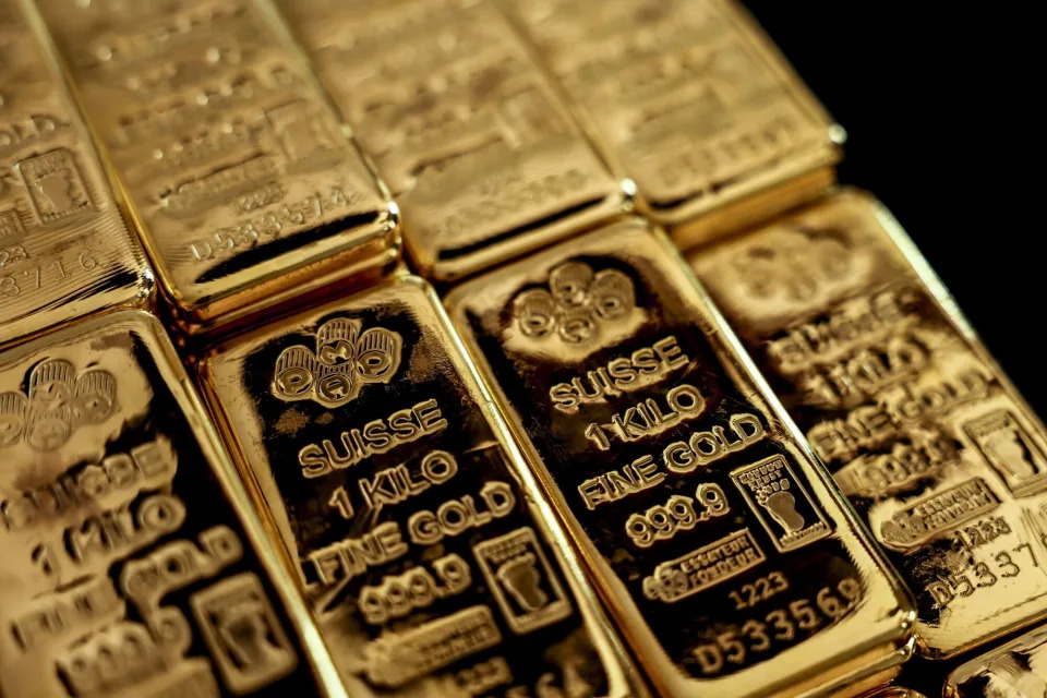 Gold Slips After Rise in Core Inflation Dims Odds of a Jumbo Cut