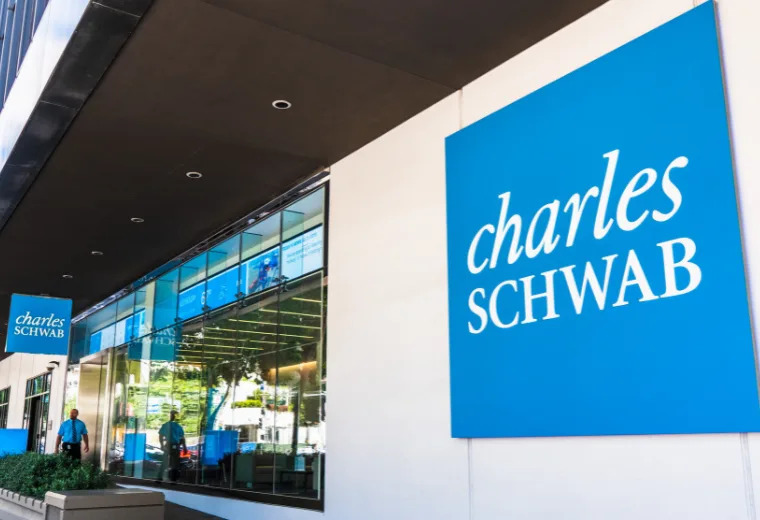 Schwab CEO Walt Bettinger to be Replaced by Rick Wurster