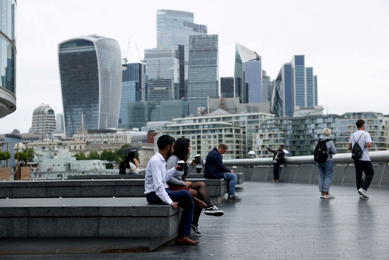 UK public-sector pay rises to overtake private ones, employers say