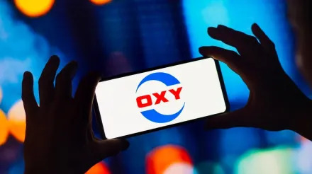 How To Earn $500 A Month From Occidental Petroleum Stock Ahead Of Q3 Earnings