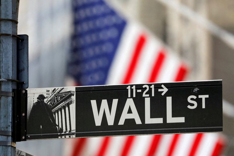 Wall Street ends mixed while inflation data keeps Fed rate-cut hopes intact