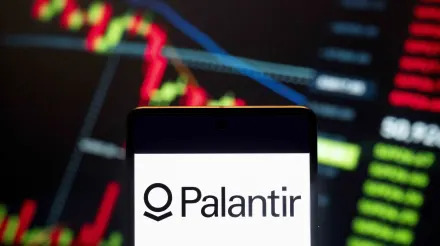 Palantir Stock Rises as It Shifts Listing To Nasdaq