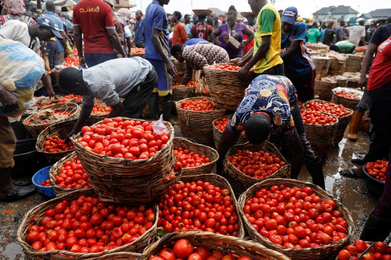 Nigeria inflation rises for second month, spurred by food