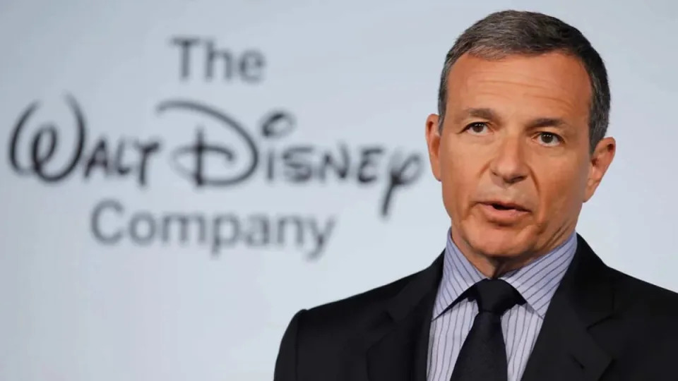 Analysts review Disney stock price targets after earnings