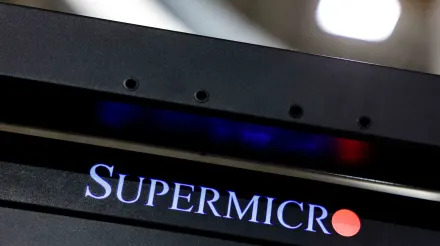 Supermicro Stock Extends Rally on Anticipation of Plan to Avoid Delisting