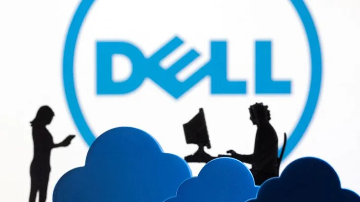 HP, Dell's weak forecasts spark share selloff, doubts over PC market recovery