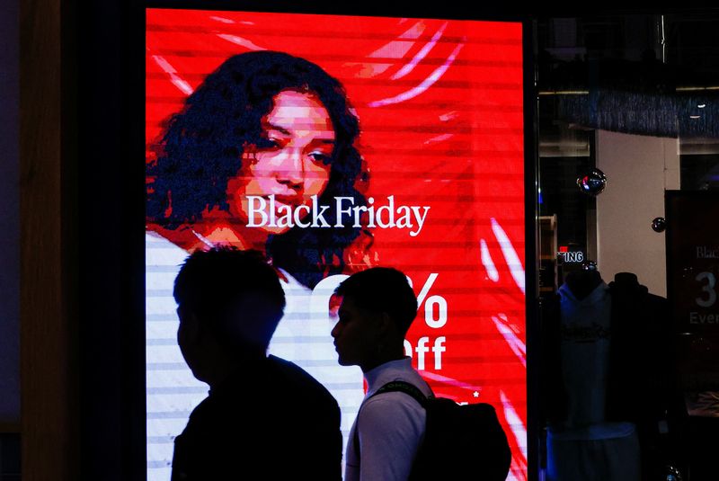 Total US Black Friday spending in stores and online rose 3.4% year-over-year, data shows