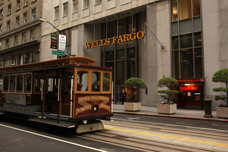 Wells Fargo to sell San Francisco headquarters, WSJ reports