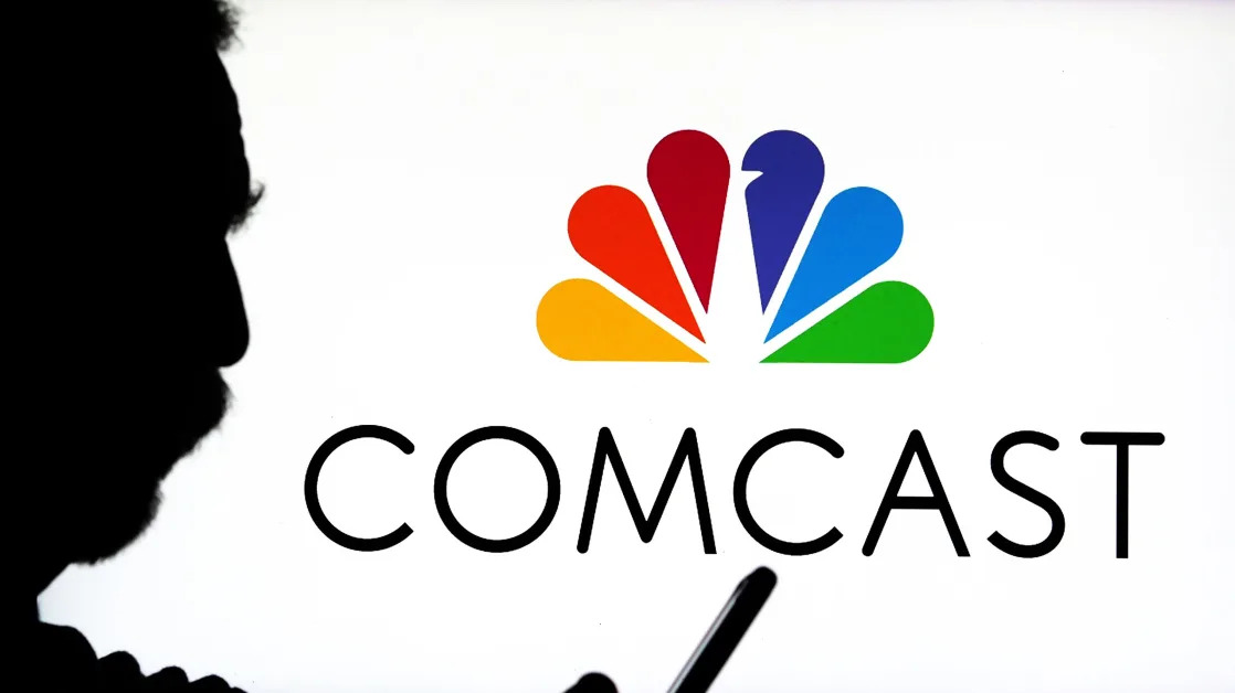 Comcast Stock Sinks as Executive Warns of Broadband Subscriber Losses