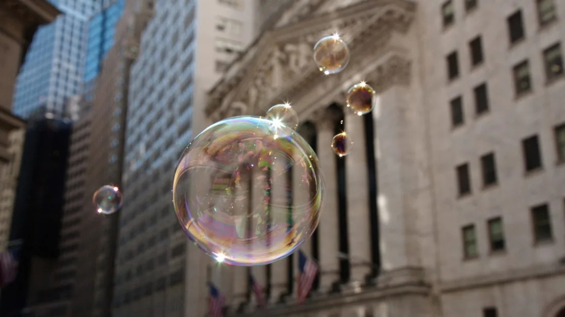 ‘The mother of all bubbles’ in the U.S. is sucking money away from the rest of the world, market expert says