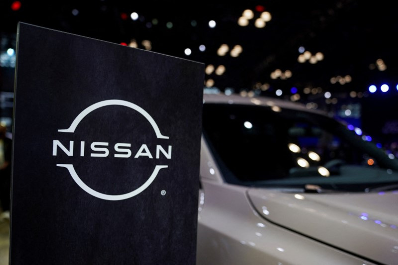 Japan's Honda and Nissan to begin merger talks, Nikkei reports