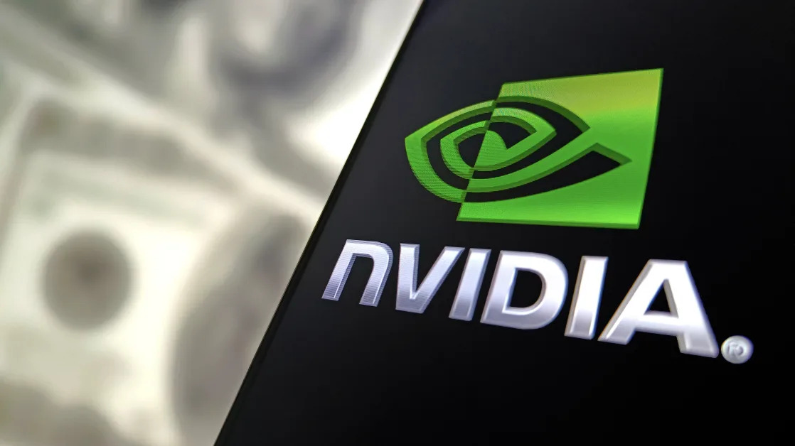 Nvidia stock rebounds amid bullish analyst outlooks, then falters after Fed decision