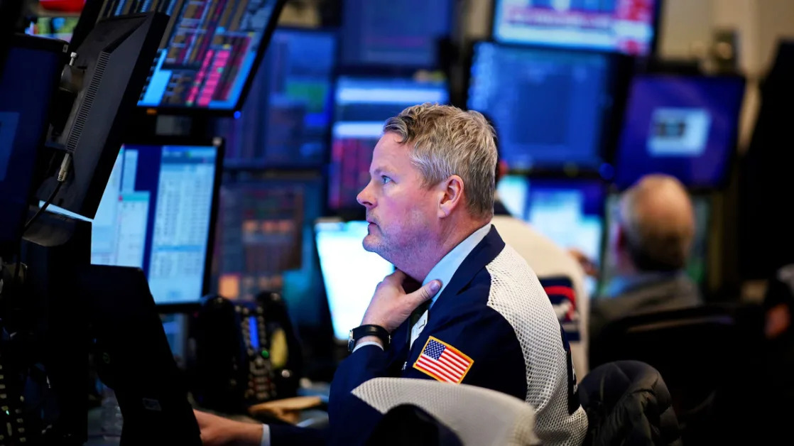 Stock Market Today: Stocks bounce from hawkish Fed rate cut slump