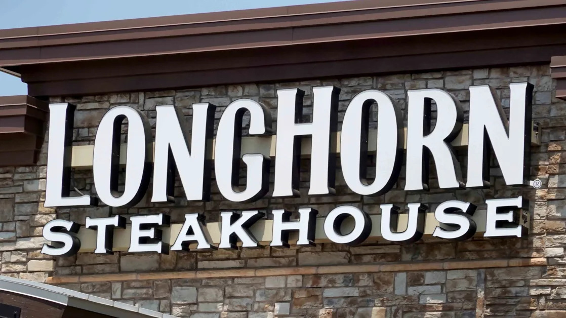 Darden Stock Surges as LongHorn Steakhouse Strength Powers Sales Growth