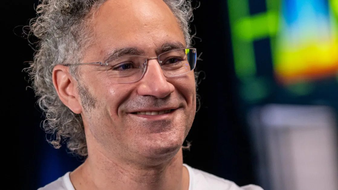 Veteran trader who correctly picked Palantir as top stock in 2024 reveals best stock for 2025