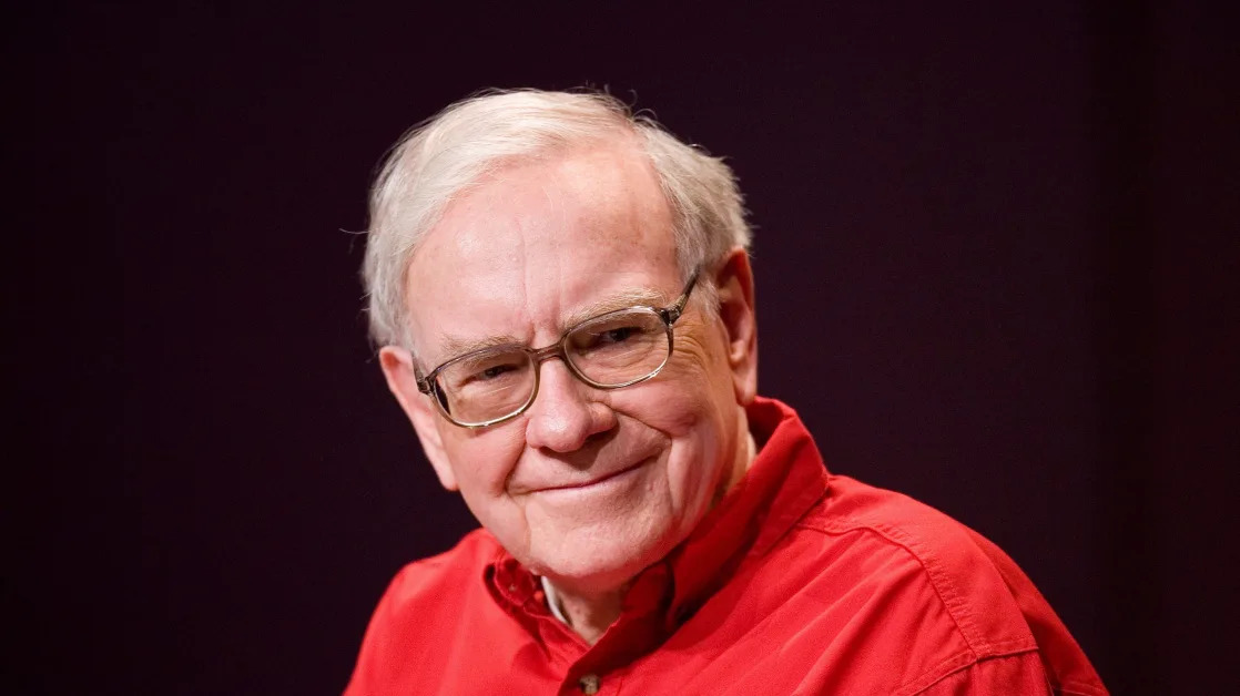 Warren Buffett's favorite internet stock is a 'top pick' with 16% upside in 2025, Citi says