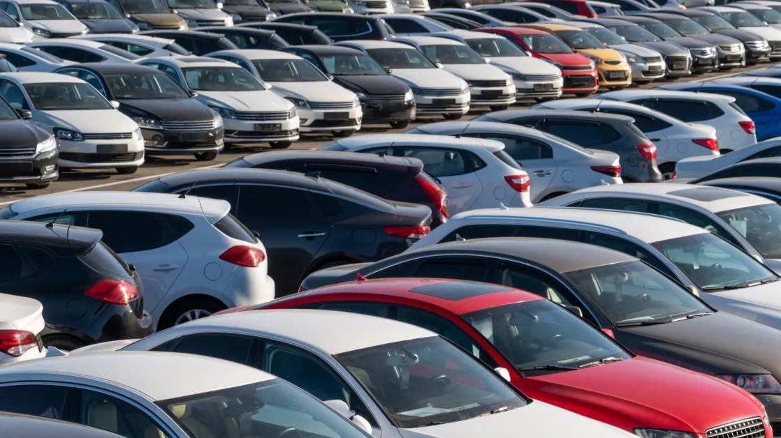 Carwow predicts strong demand in used car market for early 2025