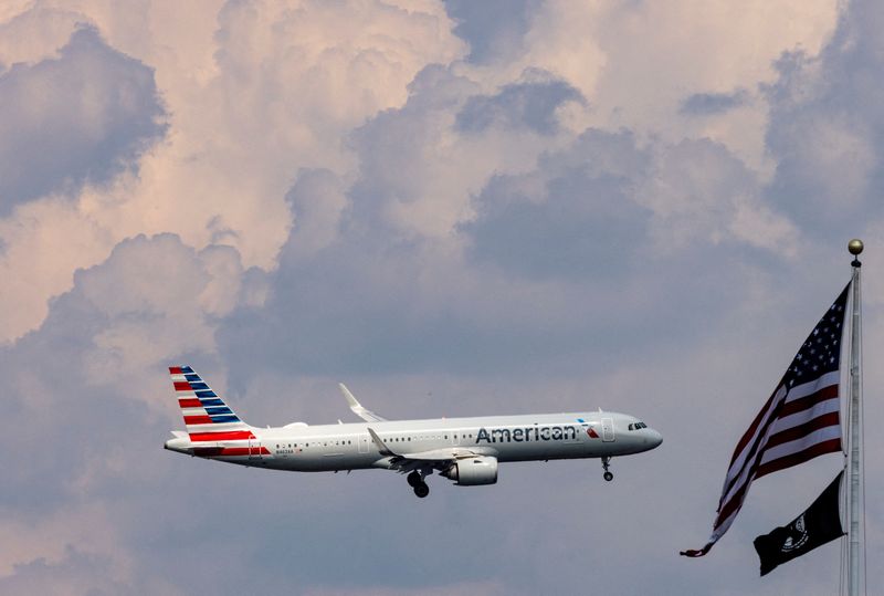 American Airlines back in 'Big 3' carriers, brokerages predict strong 2025