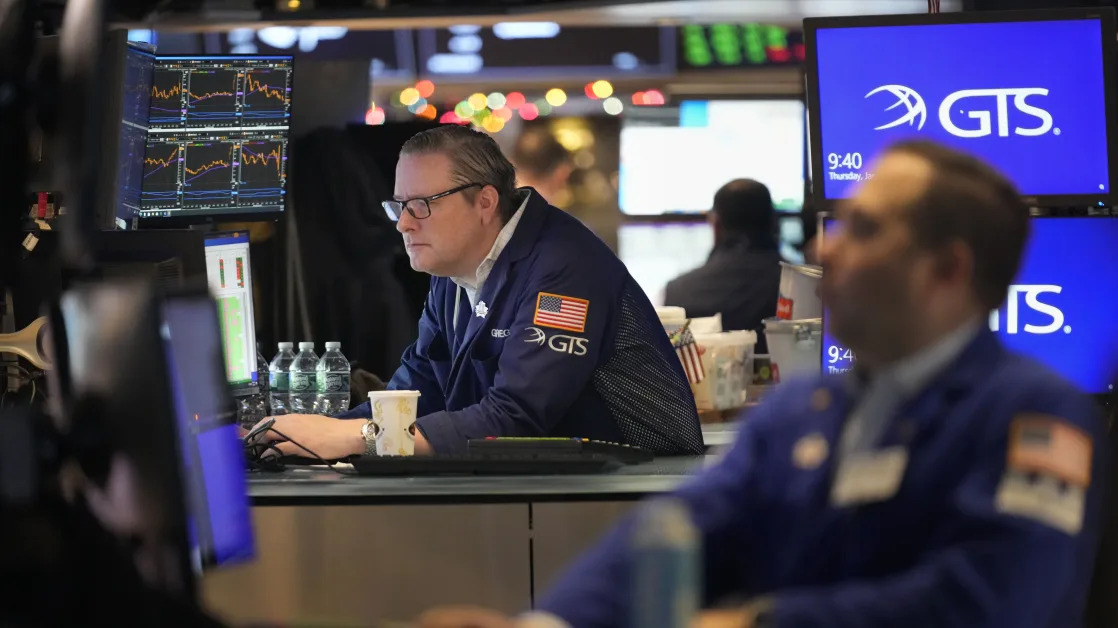 Stock market today: Dow, S&P 500 inch lower with Trump tariff power move, rate cuts in focus