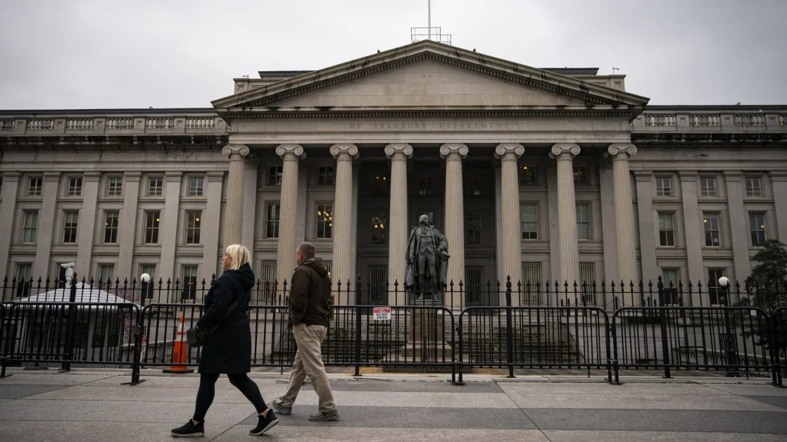 Treasury Market Gets First 5% Yield in Sign of What Could Come