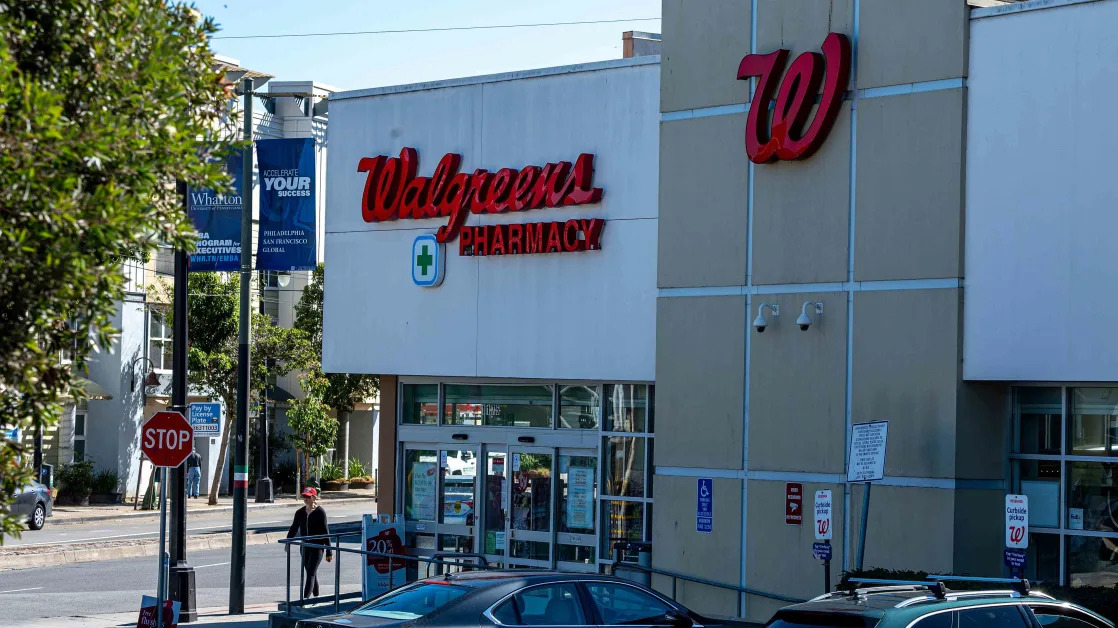 Walgreens Stock Jumps as Sales Grow, Adjusted Earnings Surpass Estimates