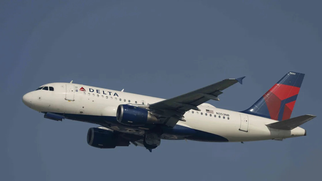 Delta Air Lines Stock Rises as Revenue, Adjusted Earnings Top Estimates