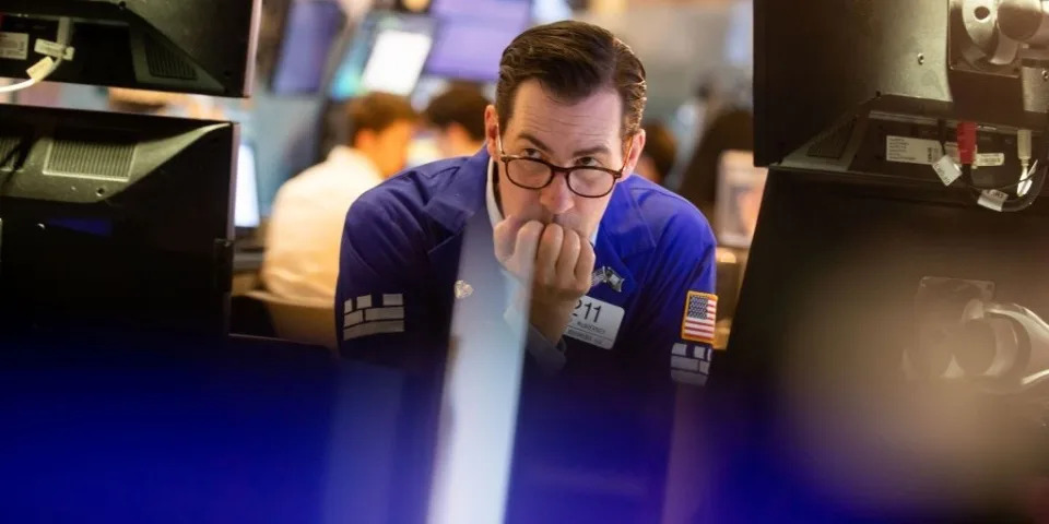 Stock market today: Tech rout extends sell-off as investors pare back rate-cut bets