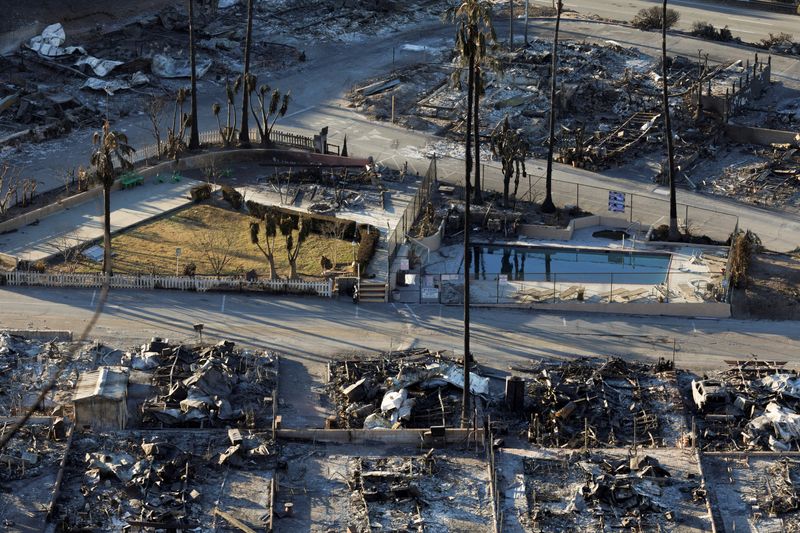 L.A. Chamber of Commerce sets up fund to help blaze-affected small businesses