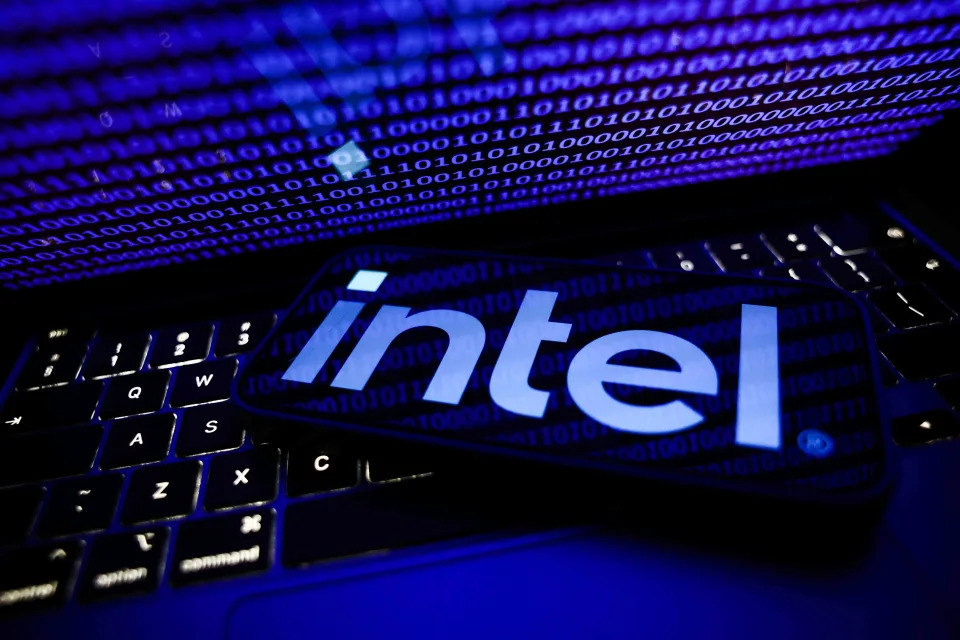 Deal News and Rumors Are Pushing Intel Stock Higher to Start the Year