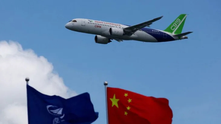 COMAC jets for Vietnam show China's push for international market