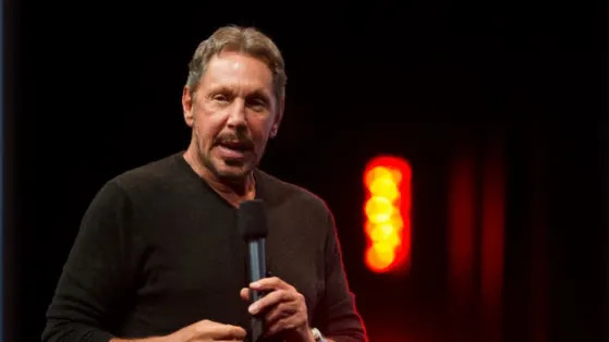 Oracle stock climbs 7% as Trump is expected to announce its joint AI venture with OpenAI and Softbank