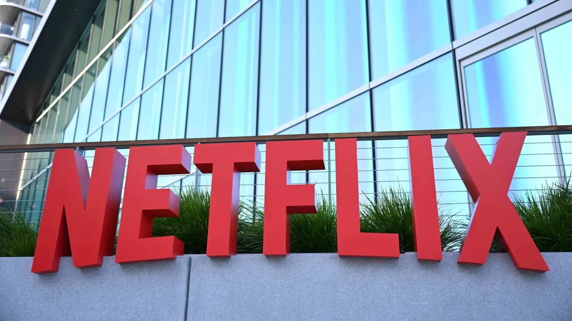 S&P 500 Gains and Losses Today: Netflix Soars as Streamer Touts Subscriber Growth