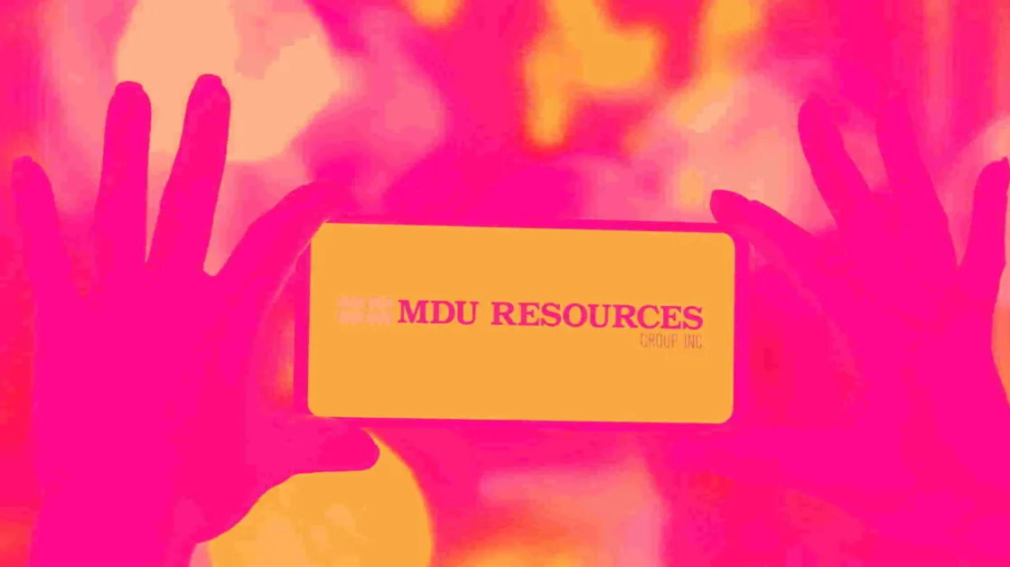 3 Reasons to Sell MDU and 1 Stock to Buy Instead