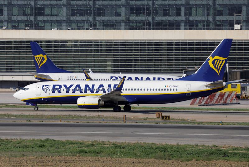 Ryanair beats profit forecast on improving fares, trims traffic outlook