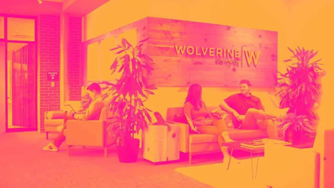 Reflecting On Footwear Stocks’ Q3 Earnings: Wolverine Worldwide (NYSE:WWW)